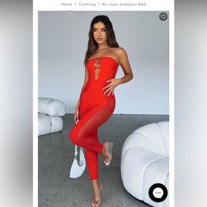 White Fox Boutique jumpsuit. One size. Never worn!